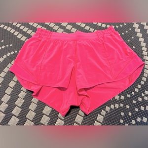 Hotty Hot Low Rise Lined Shorts 2.5”